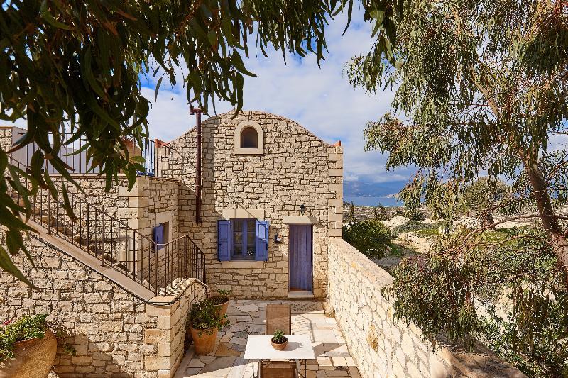 Orelia Cretan Villas & Deluxe Apartments Kamilari Exterior photo